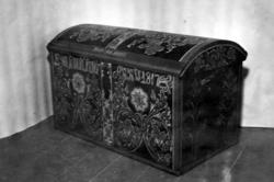 Rosemalt kiste tilhørende Jørgen Indergård, som har blitt le