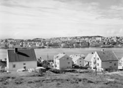 Foto fra Innlandet i Kristiansund, hvor vi ser flere bolighu