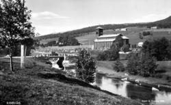 Postkort: 617 ";Eidsvåg. Eneret G. Sverdrup 1933."; Foto fra