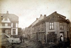 Et bilde fra Torvgata, som ledet til Torget på Kirkelandet i