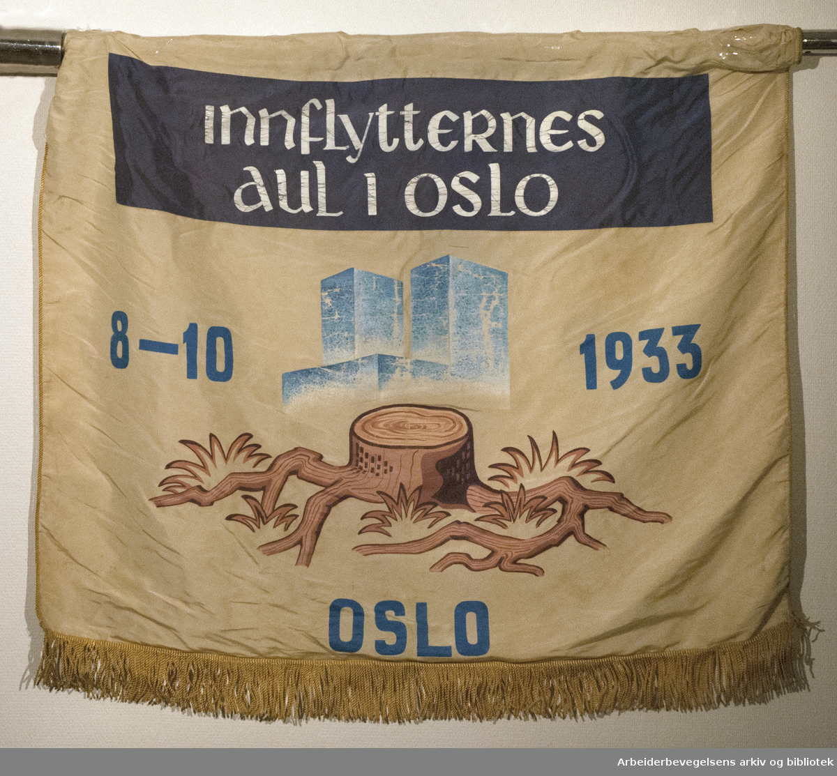 Innflytternes aul i Oslo..Forside..Fanetekst: Innflytternes aul i Oslo.8 - 10 1933.Oslo