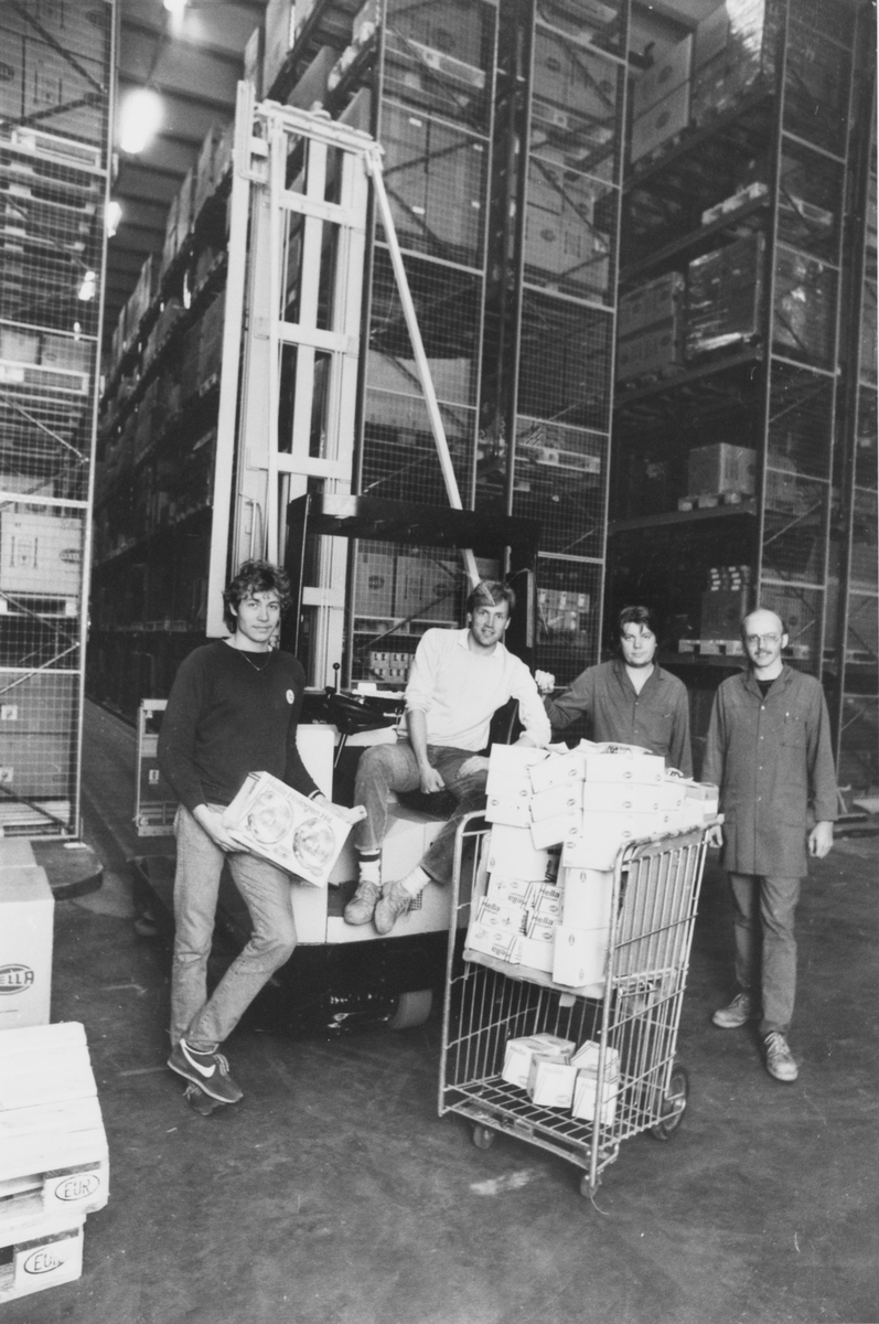 Hellanor var blant de første bedriftene som etablerte seg i Skytta industriområde på 80-tallet.