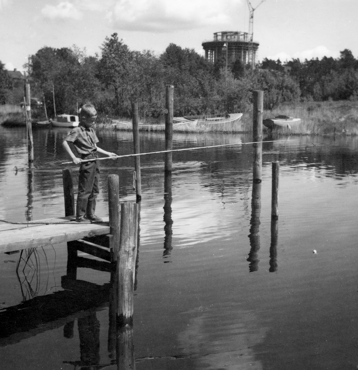 Mete i Lambergskanalen 1961, samma år som bygget av vattentornet pågick.