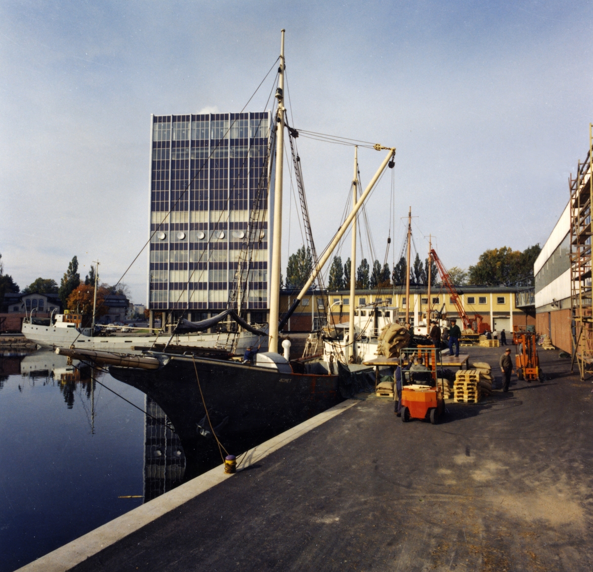Bild från Löfbergs kafferosteri tagen 1964 eller 1965.