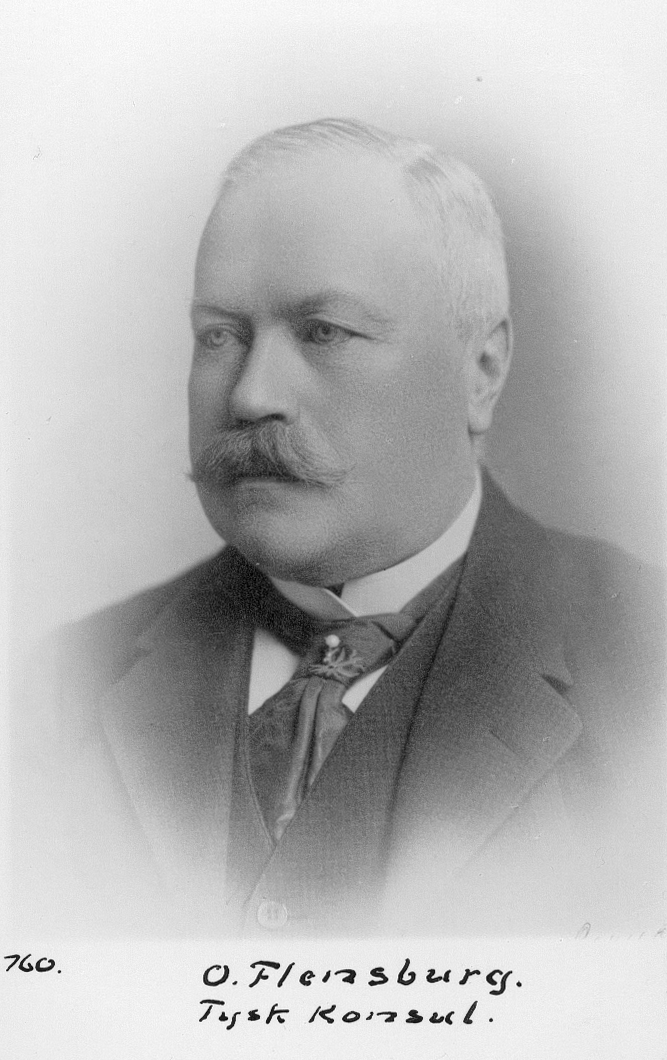 En svensk köpman, bankman och kommunalpolitiker född 1855 i Gävle, död 1932 i Gävle. Han var son till Oscar Flensburg (1820–1883). Ordförande i Korsnäs sågverks AB, Gävle stads sparbank och Gävle manufaktur.