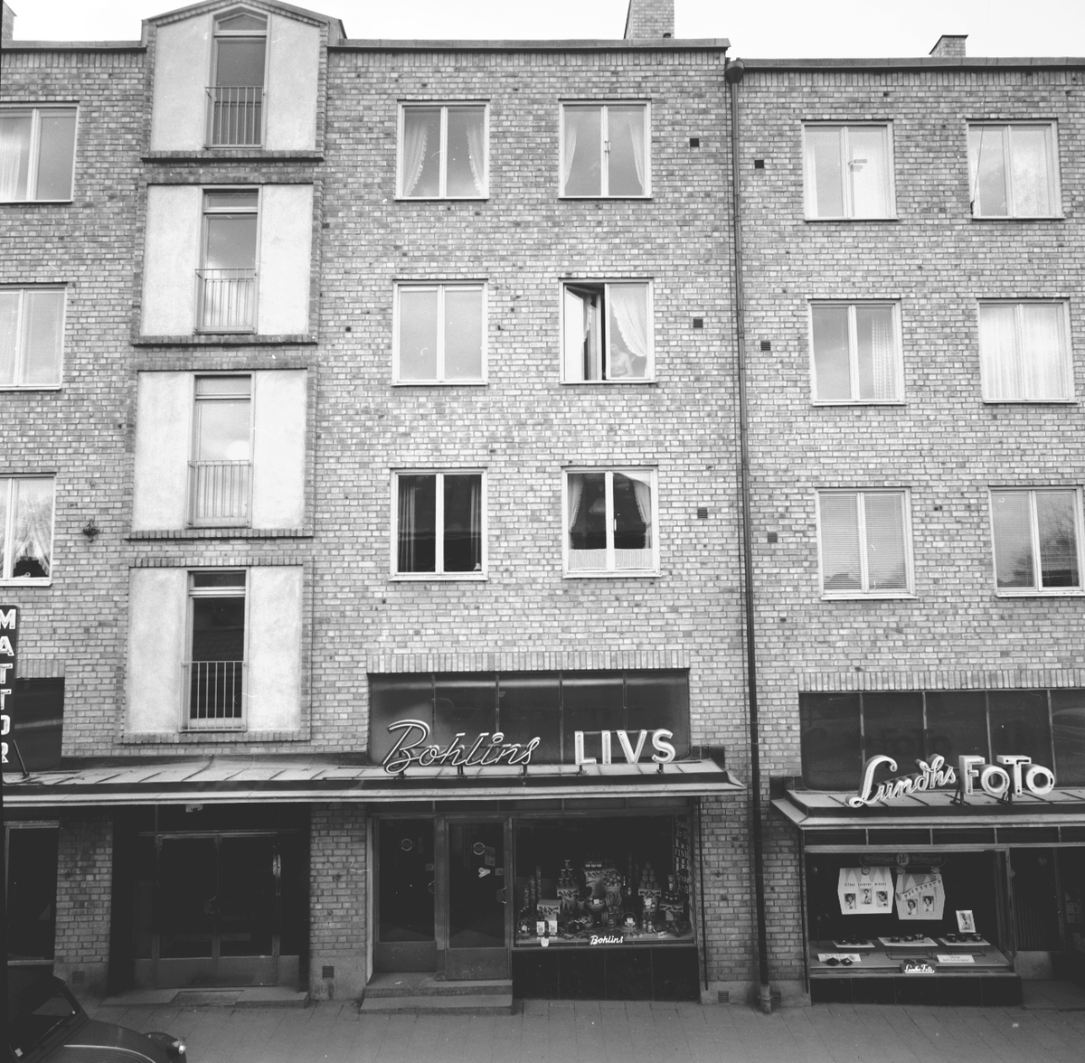 Bohlins Livs och Lundhs Foto. Södra Kungsgatan. - Länsmuseet Gävleborg ...