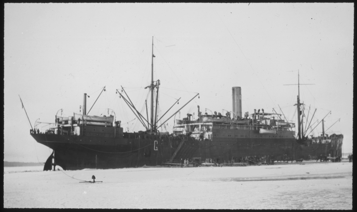 Tyskt transportfartyg vid Åland 1918