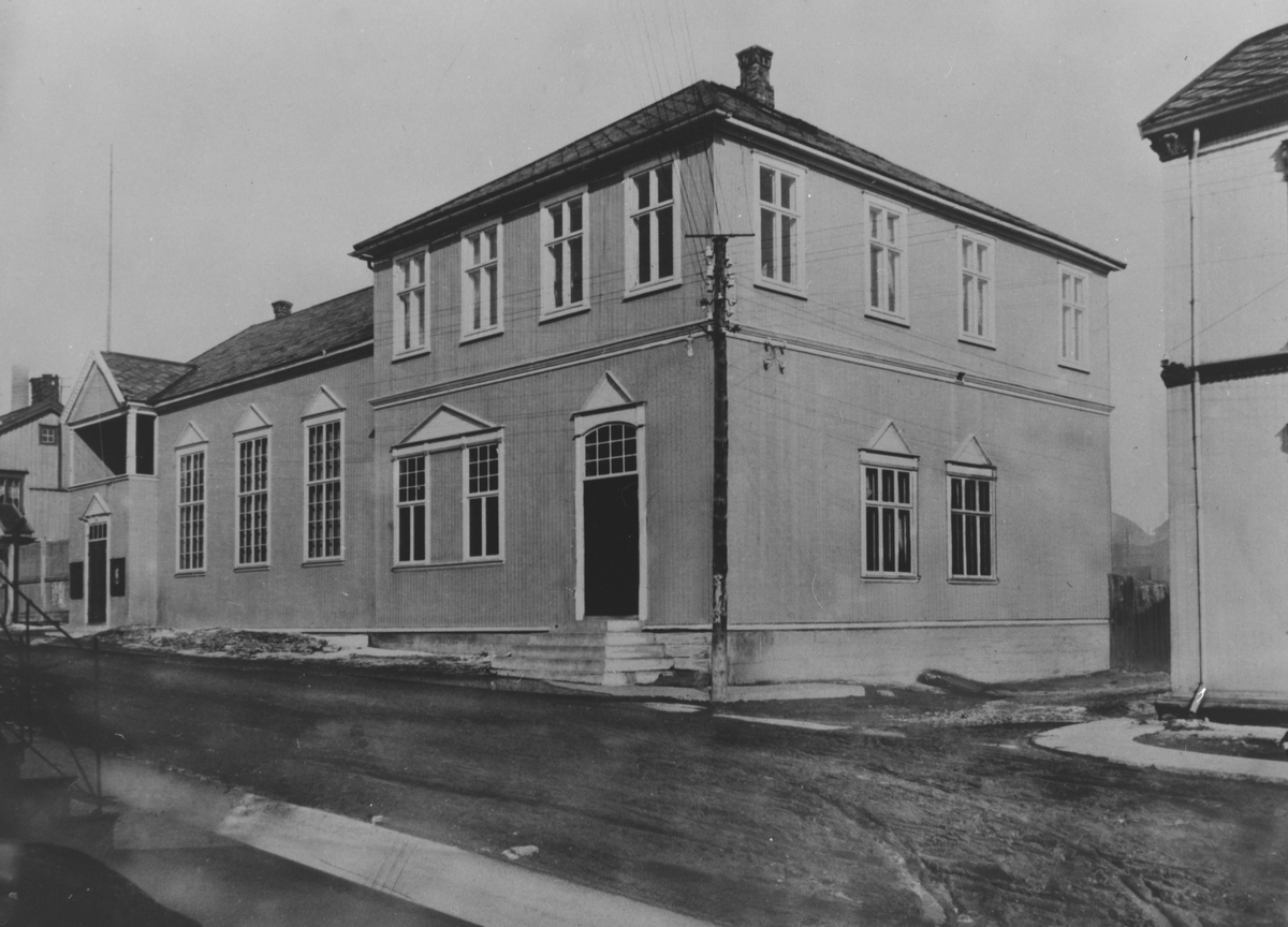Forsamlingslokalet Sangerhuset i Bergmannsgata på Røros