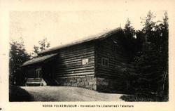 Postkort. Hovestua, fra Heddal i Telemark. Utstilling NF.