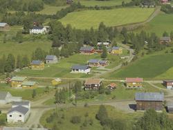 Bebyggelse Forset, Prestegarden bak til venstre, Forset, Ves