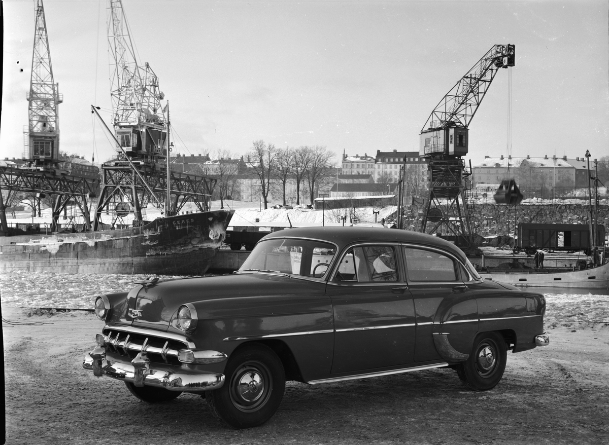 Bil av märke Chevrolet 201 , 1954.