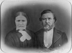 Portrett av Olaus Torgersen Åsan og Beret Martha Åsan