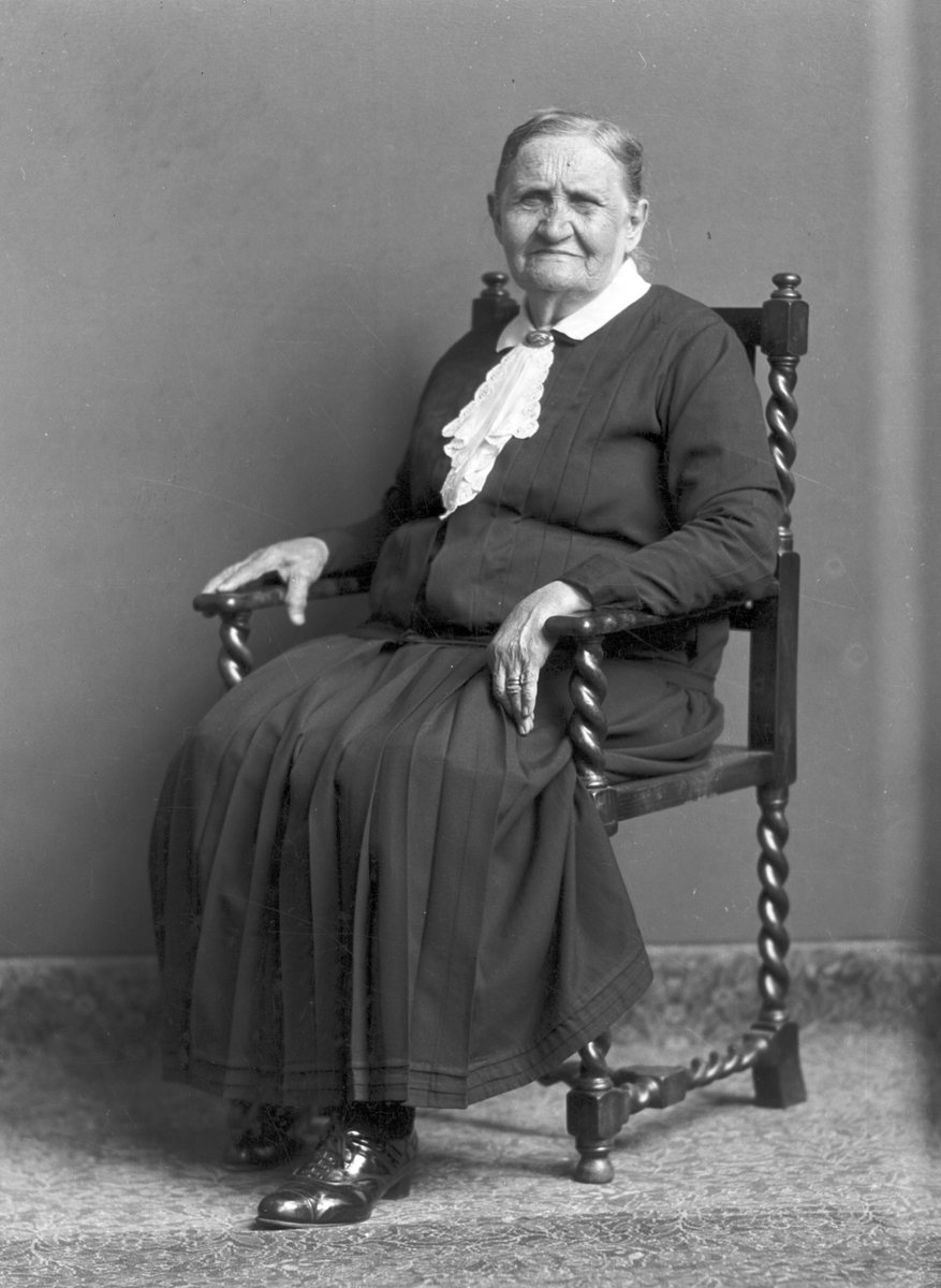 Fru Anna Löf
