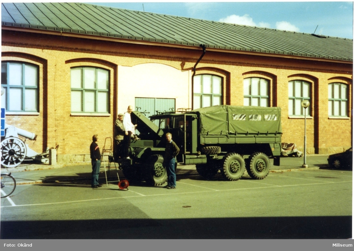 Lastterrängbil 934, Volvo. Utanför Försvarsmuséet, Jkpg.
