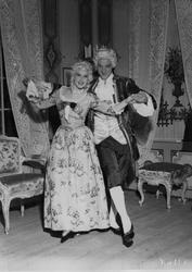 Danseoppvisning i mozartsalen i forbindelse med åpningen av 