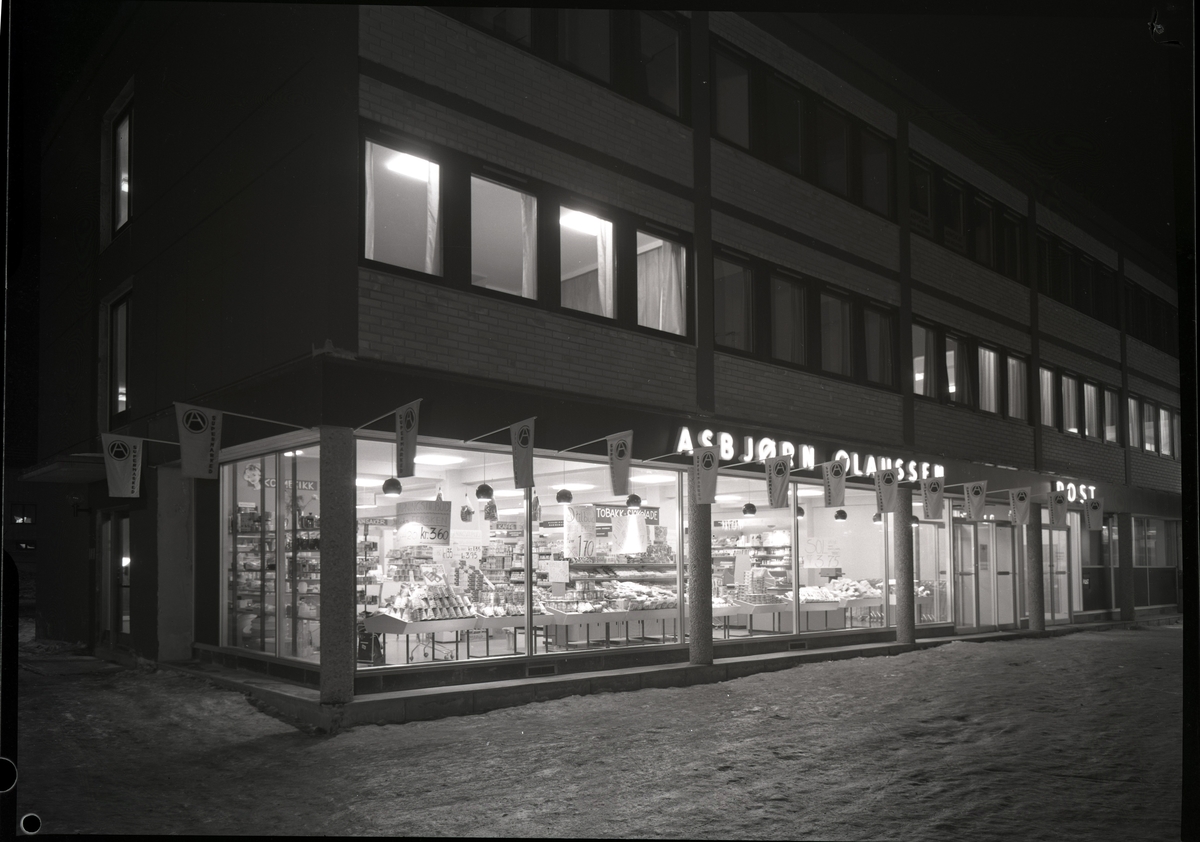 Asbjørn Olaussens forretning, Polaris Innredning, reklame