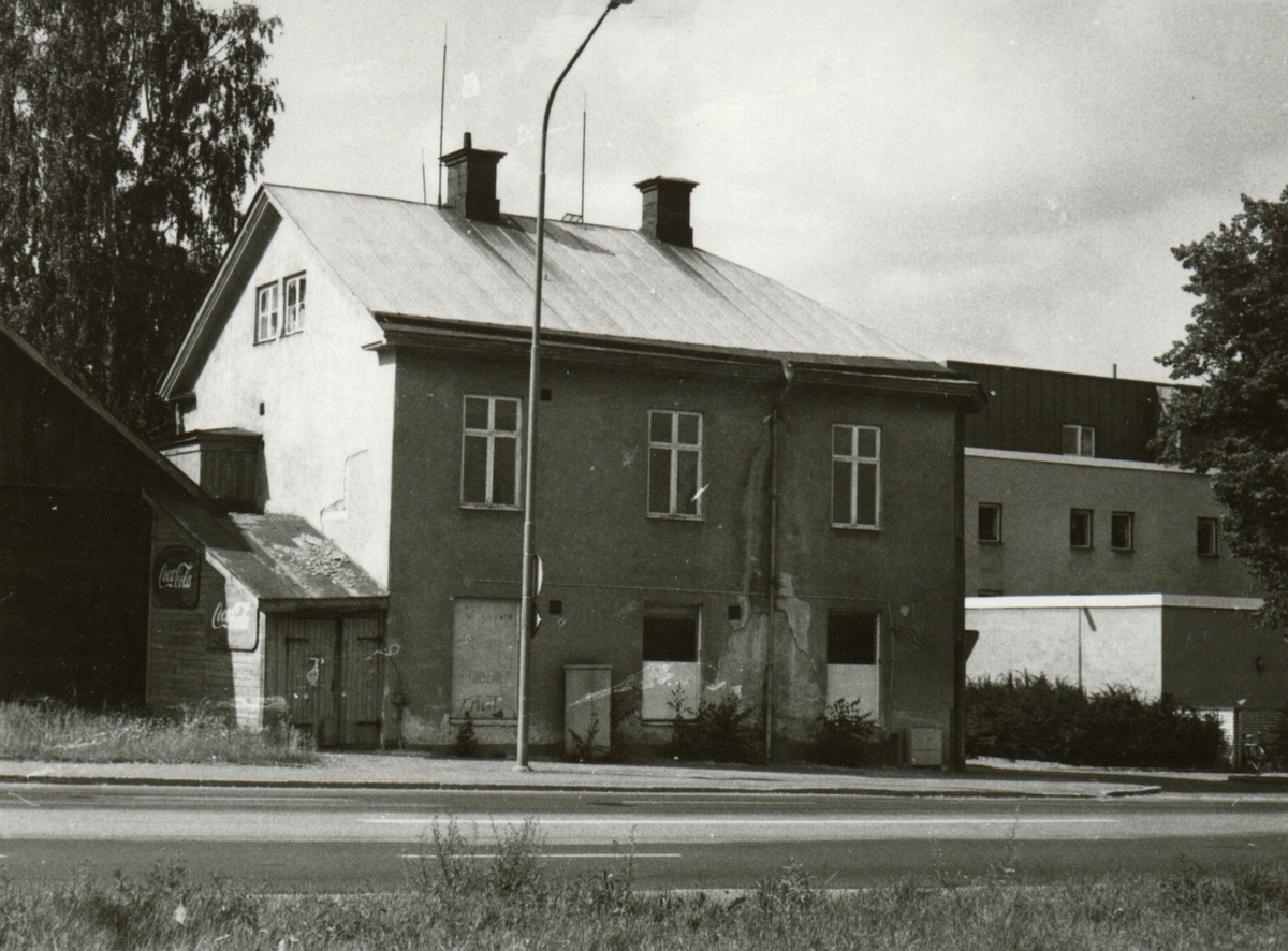 Stationsgatan 1A i Tannefors.