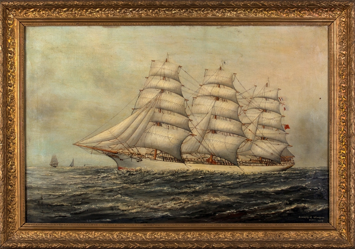 Skipsportrett av den engleske fullrigger BENLARIG av Glasgow for fulle seil i åpne sjø.