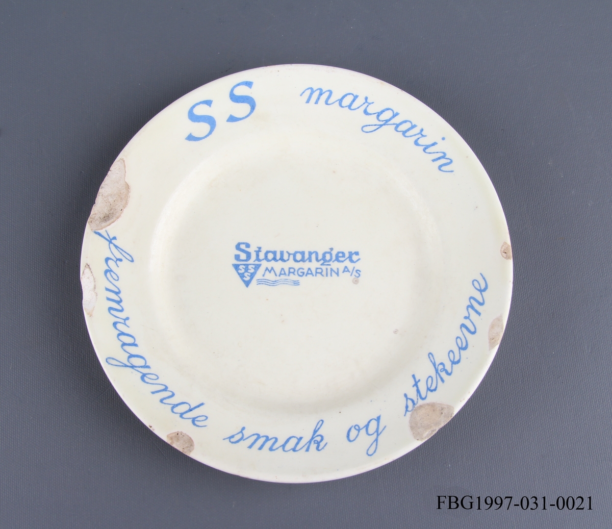 Asjett med Stavanger Margarin logo på forsiden.