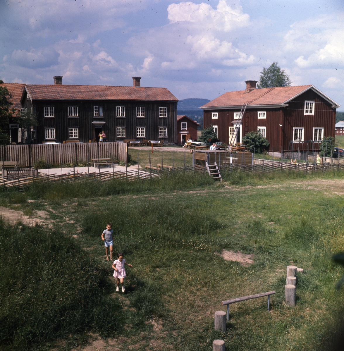 Träslottet i Arbrå som Willy Maria Lundberg startade 1964.