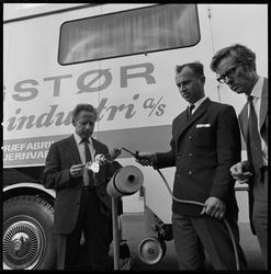 Utstillingsbil fra Løgstør i Danmark. Demonstrasjon av varme