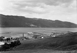 Strandheim bruk. S/Y "Princess Alice" på fjorden.