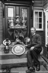 Antikvitetshandler Karl Hanssen..(Se Romsdal Sogelags årsskr