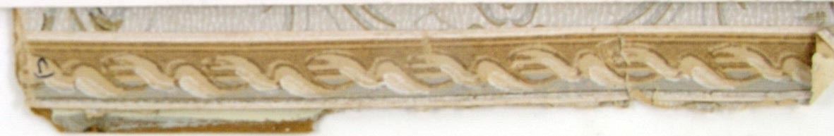 Bård dekorerad med ett spiralband över en delvis sgrafferad bakgrund. Tryck i grått samt i två beige nnyanser.