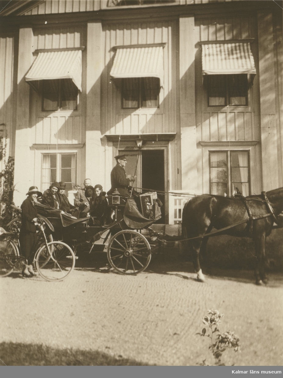 Exteriörbild från Skälby gård under den tid familjen le Grand bodde där.