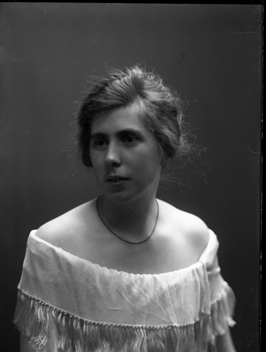 Porträtt av Stina Rythén.