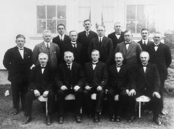 Trøgstad Mannskor, stifta 1901, fotografert i 1930.
Navneli