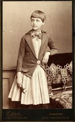 Marie Knudtzon.
 Bilde fra Marie Knudtzon (1879-1966) sin fo