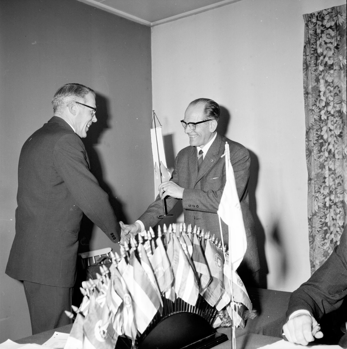 Arbrå, Evald Strömstedt och Johan Persson.
Lions club sammanträde,
20 Februari 1967