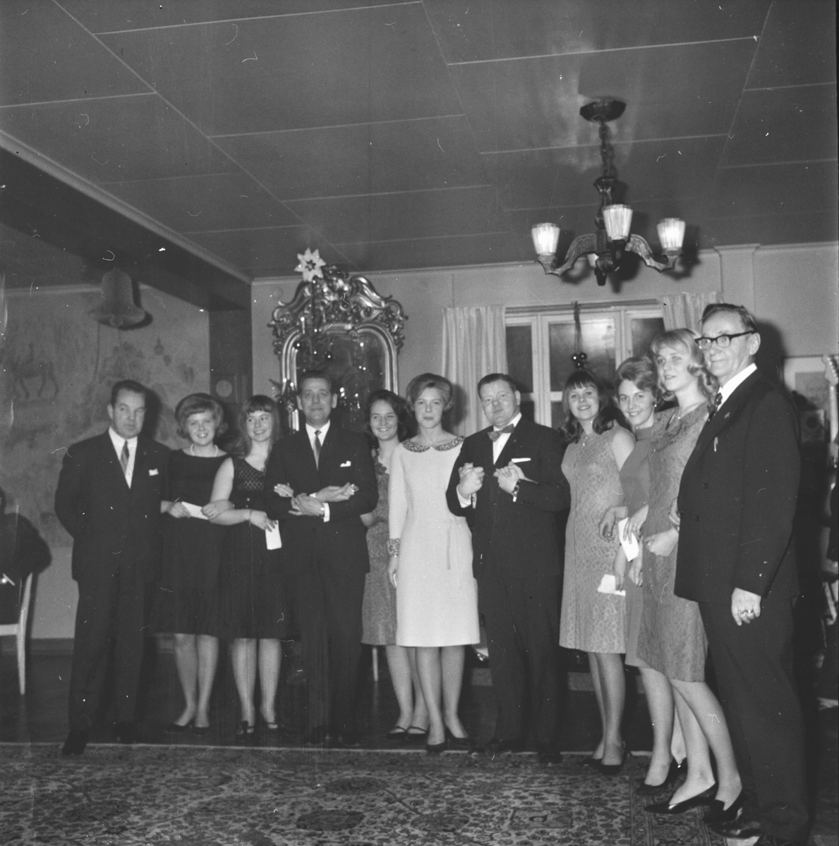 Lionklubben,
Julfest på Rehngården,
Luciorna presenteras,
6 Dec 1965
