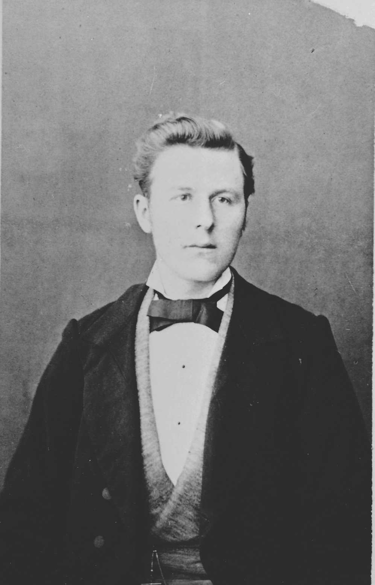 Berget. Brostrup Muller f. 1868. 