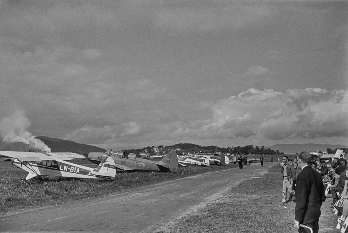 Flystevne på Lade flyplass. Flyplassen ble bygget under 2. verdenskrig, og nedlagt 1965.