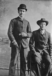 Portrett av to unge menn