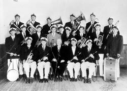 Musikkorpset "Ekko", Varteig, hos fotografen i Sarpsborg i 1