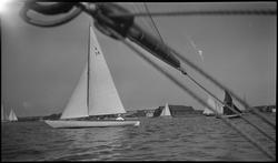 Seiletur "Vilja" Høstregatta. Uskjå. Nils Sørensen m. bror o