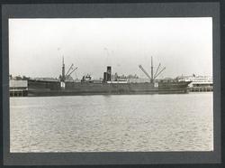 D/S Tysla Wilh. Wilhelmsens rederi, Oslo, antakelig ved havn