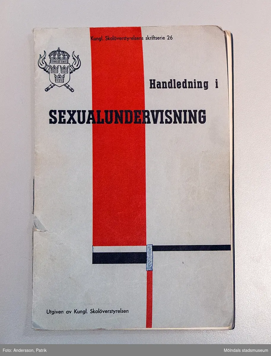 "Handledning i sexualundervisning". Skolöverstyrelsens skriftserie 26.
