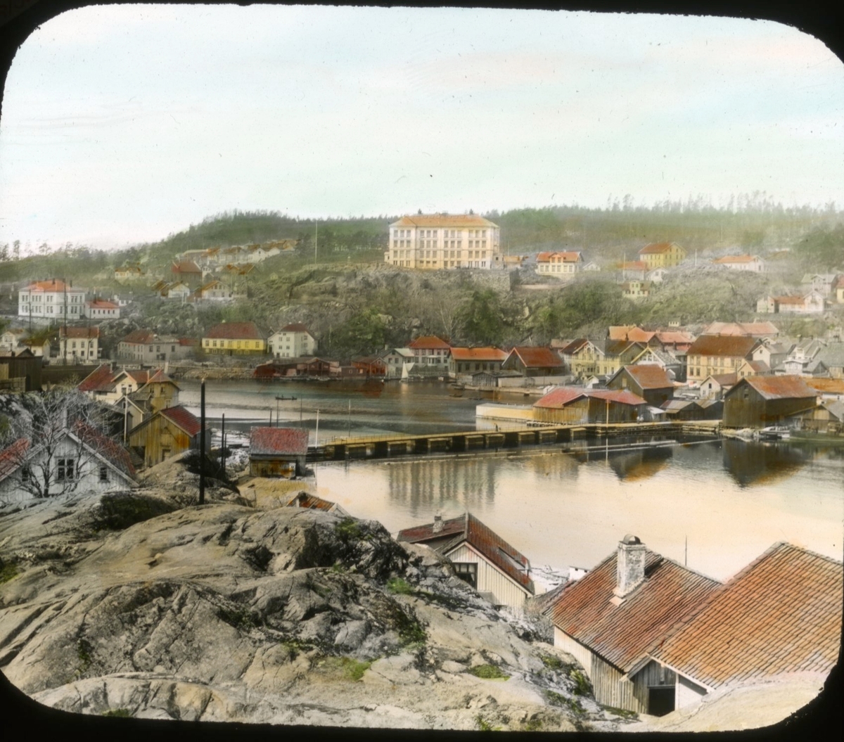 Kragerø-byen sett fra øya - Telemark Museum / DigitaltMuseum