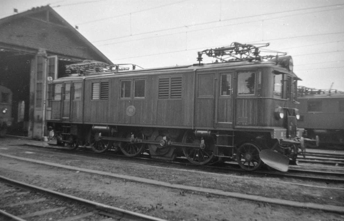 Svensk elektrisk lokomotiv type Ds nr. 111.