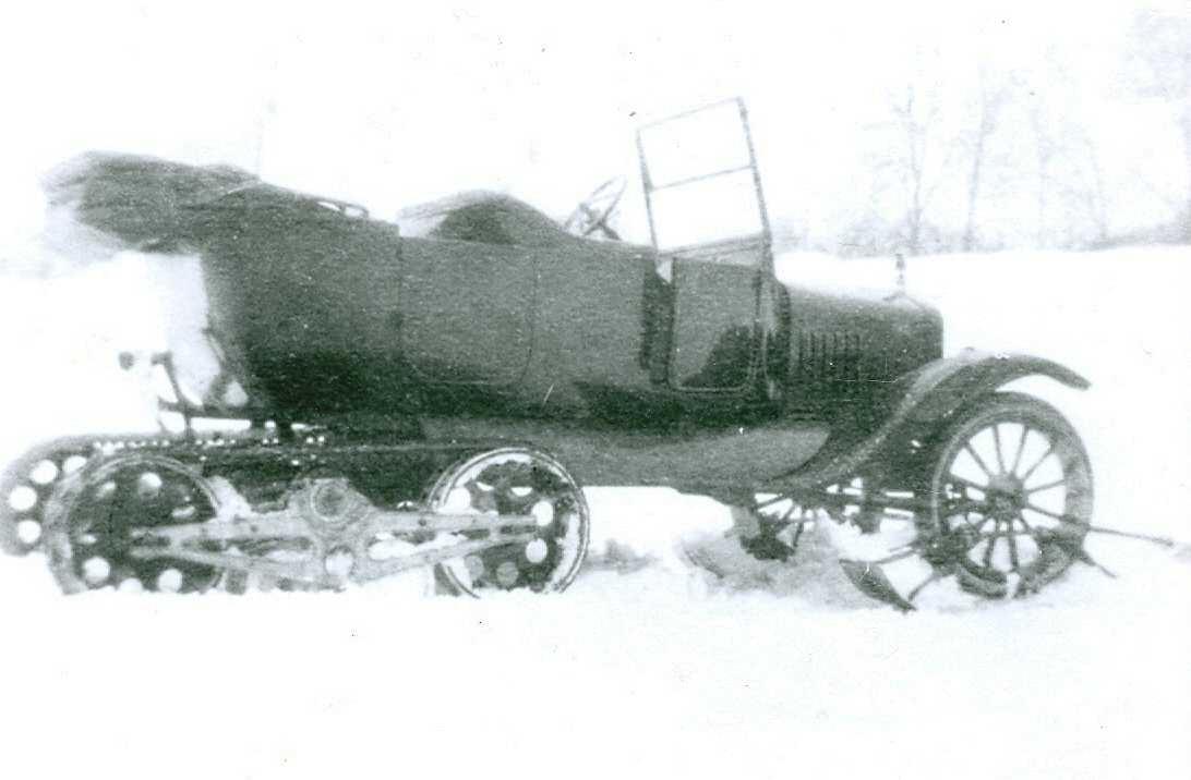 Unset, Erik Undseth bil, kalesjebil, med meier foran og snøhjul bak