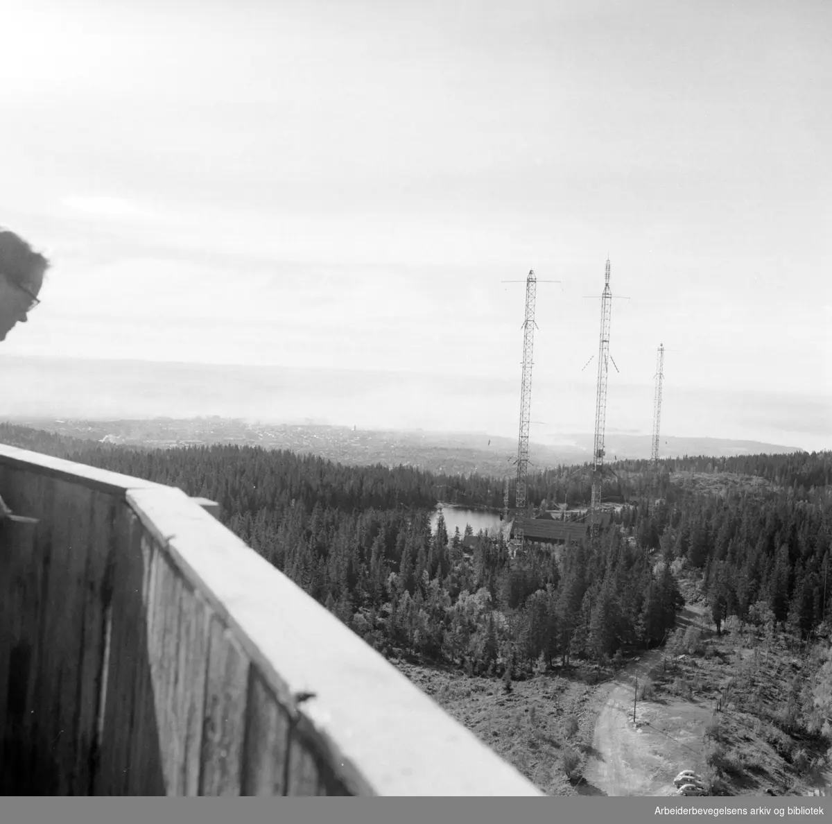 Nordmarka: Utsikten fra Tryvannstårnet. September 1960