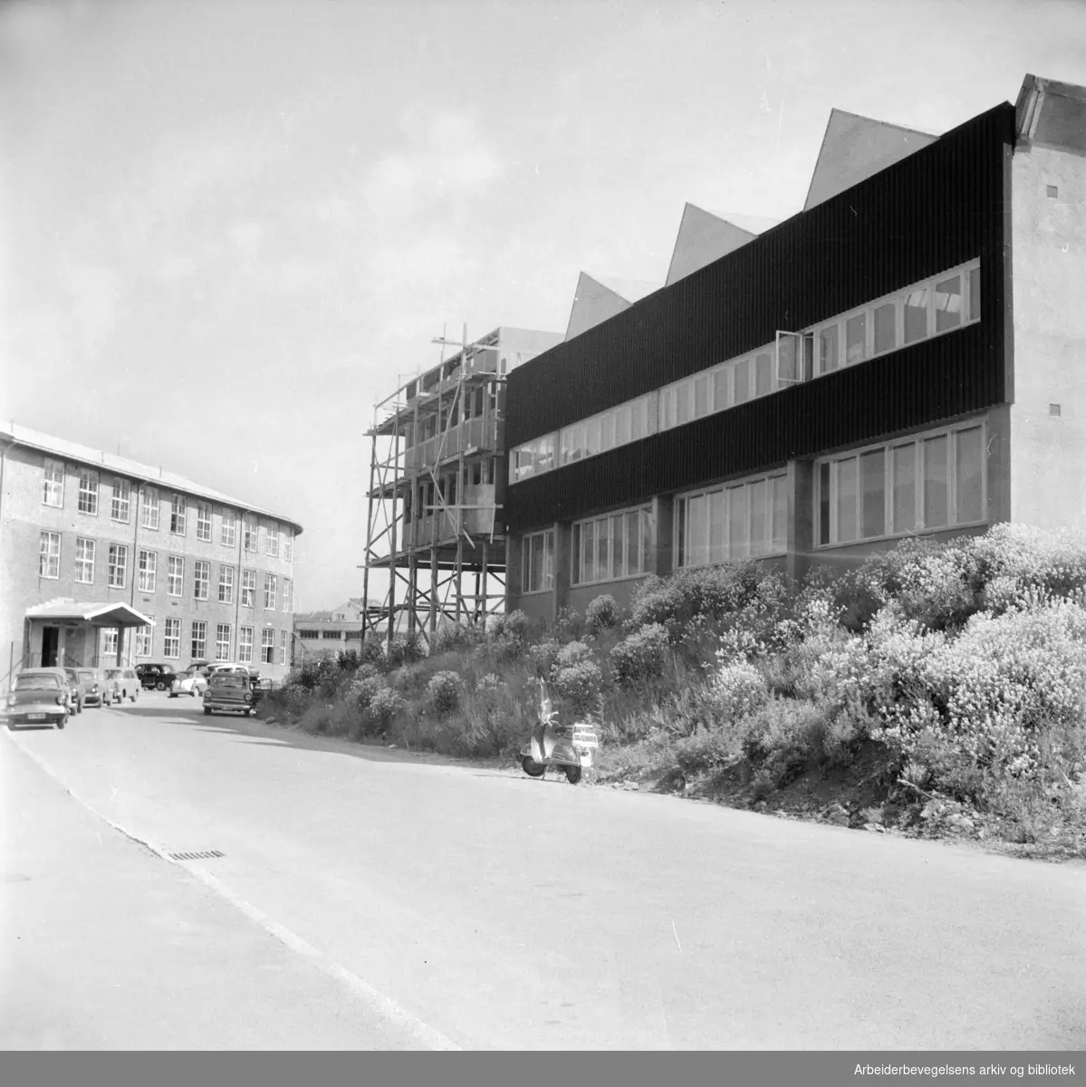 Malerhaugen Industribygg. Juni 1961