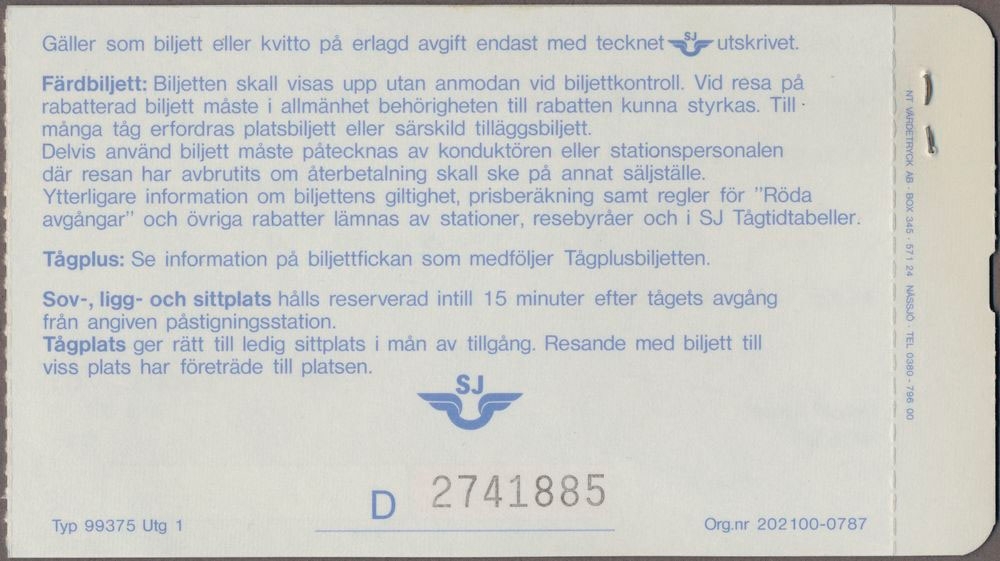 Fem stycken sammanhäftade biljetter som gäller mellan Karlshamn och Gävle. Alla biljetter har SJ loggan i det övre vänstra hörnet och SJ loggan som mönster på en ljusblå bakgrund.
På första biljetten står texten: 
"En enkel 2 Kl Reslustkort
Karlshamn - Gävle Sommarpris väg Kristianstad - Hallsberg Dag Mån År 28.06.93 Gäller t o m 15.08.93.
(Moms 44:-) Pris SEK 253:-".
Biljetten har 4 hål efter biljettång, tre längst ner och en upptill.
Andra biljetten har texten: 
"Ett tillägg 1 Kl sittvagn Enkel 
Karlshamn - Gävle väg Kristianstad - Hallsberg 
1 klass erbjudandet 50-lappen. Gäller ej x 2000 Giltig tillsammans med färdbiljett Dag Mån År 28.06.93 
(Moms 9:-) Pris SEK 50:-".
Biljetten har två hål efter biljettång en längst ner och en upptill.
Tredje biljetten har texten, "En sittplats 1 kl 
Karlshamn - Hässleholm 
Dag Mån År 28.06.93 Tåg 263 Avg tid 10.30 Ank tid 11.45 Vagn 1 Platsnummer Fönster 6 Icke rökare 
(Moms 3:-) Pris SEK 20:-".
Biljetten har ett hål efter biljettång upptill.
De två sista biljetterna har samma text som den tredje biljetten med tillägget "utan avgift" så priset är noll, samt är det andra tåg tider och nummer. Destinationerna på de sista två biljetterna är "Hässleholm - Mjölby" och "Mjölby - Gävle". Ingen av de två biljetterna har hål efter biljettång.
På baksidan av varje biljett finns samma informationstext om regler gällande för biljetten.