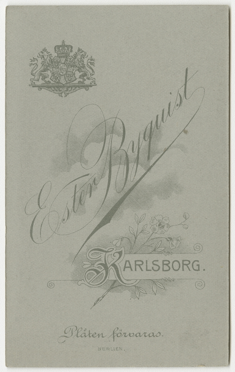 Porträtt av Carl Erik Iggberg, löjtnant vid Upplands regemente I 8.

Se även bild AMA.0014352.