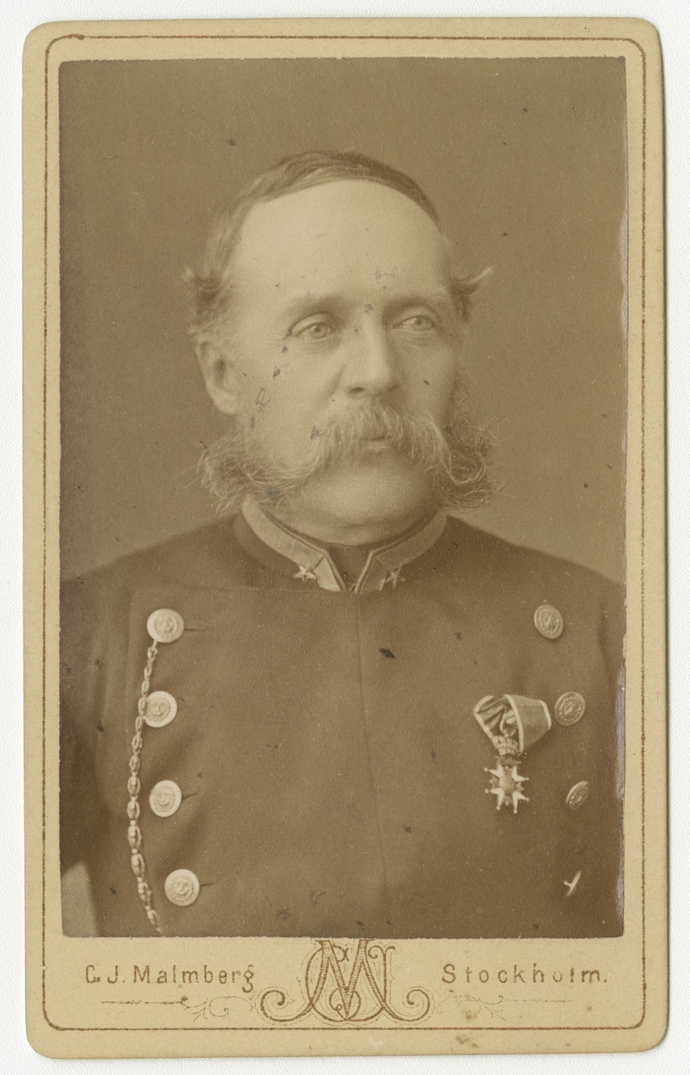Porträtt av Arvid Theodor Wester, major vid Västgöta regemente I 6.
Se även bild AMA.0009291 och AMA.0021910.