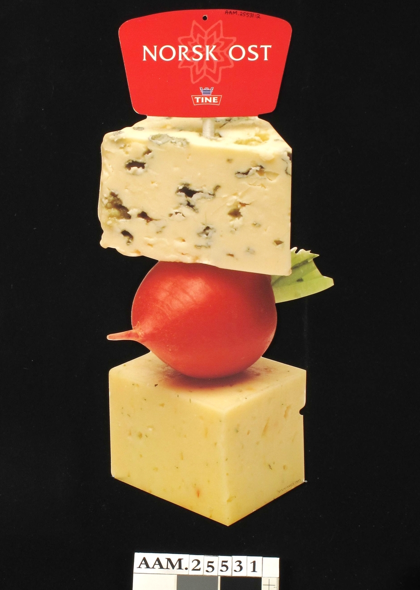 Fargefoto av ostestykker og redikk + tekst og Tine-merke.